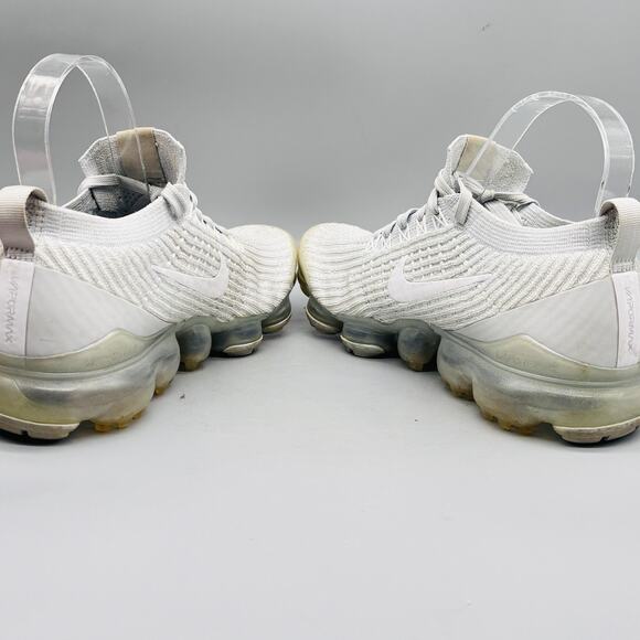 Nike Shoes Womens 7 Triple White Air Vapormax Flyknit Running Athletic Sneakers - Picture 6 of 9